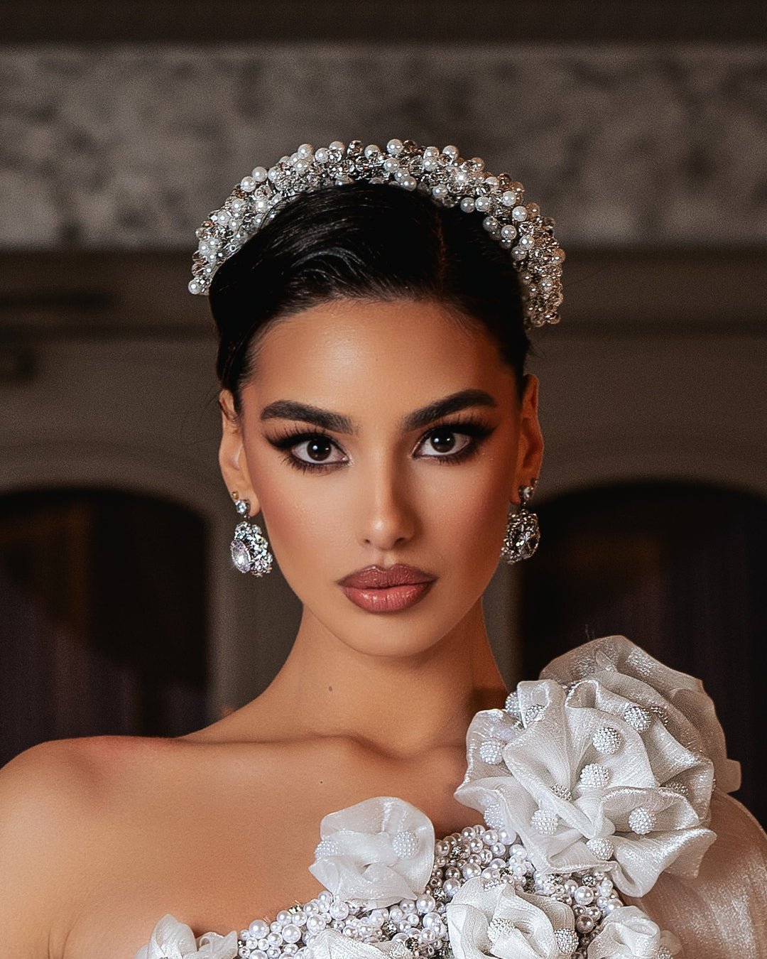 Eloisa Bridal Dress with Pearls and Flowers - BLINI