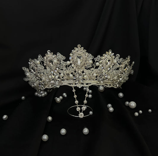 Emily Crown of Sophistication and Glamour - BLINI