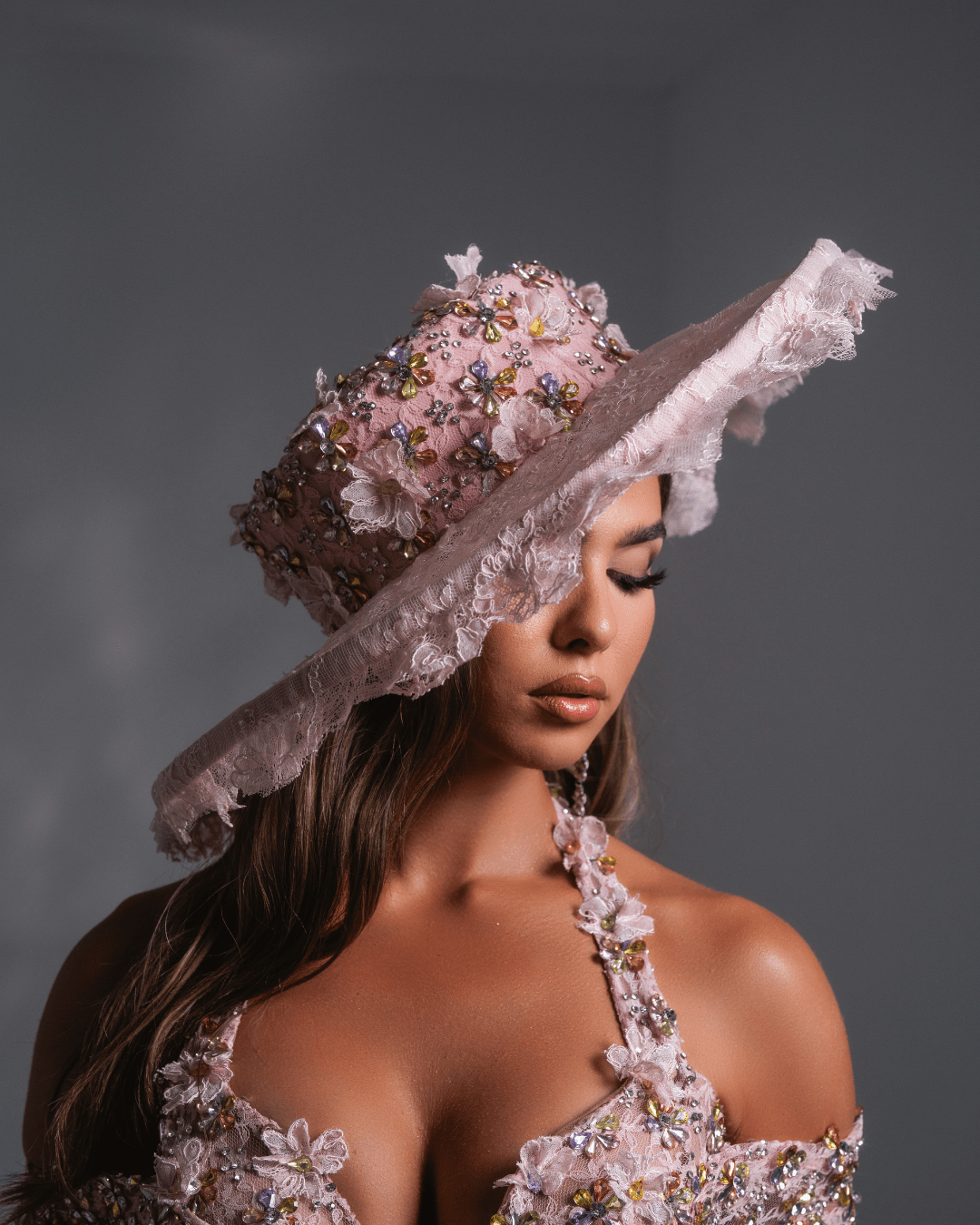 Enesya Pink Long Dress with Fedora Style Hat and Gloves - BLINI