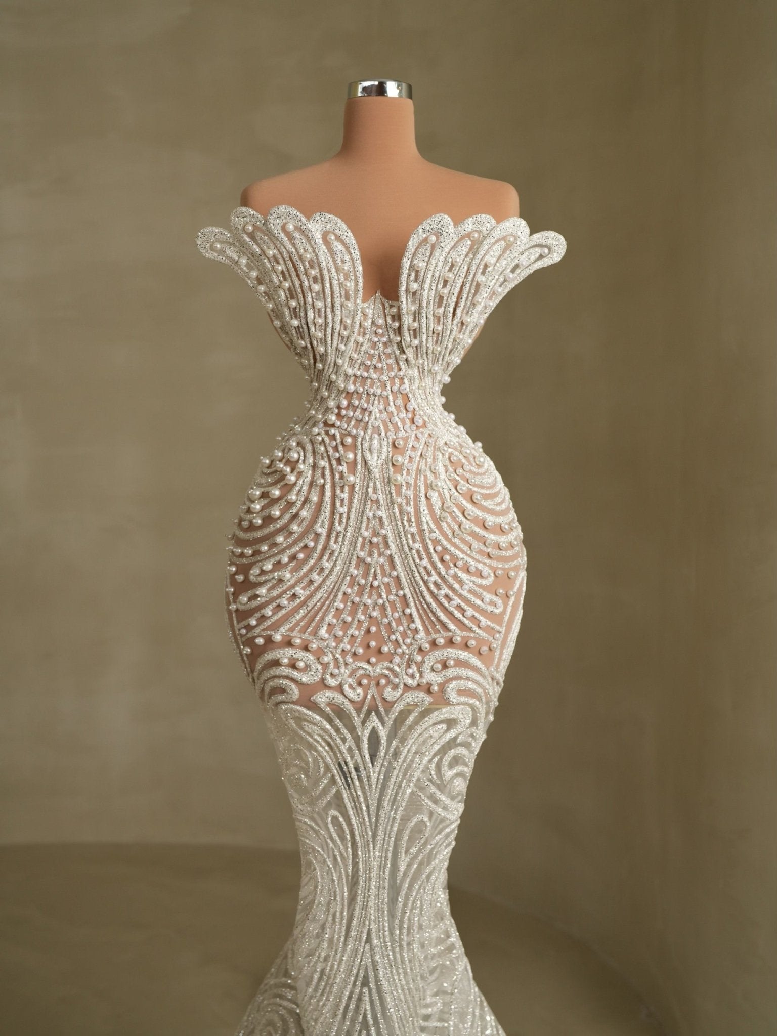 Odana Sleeveless Bridal Gown - BLINI