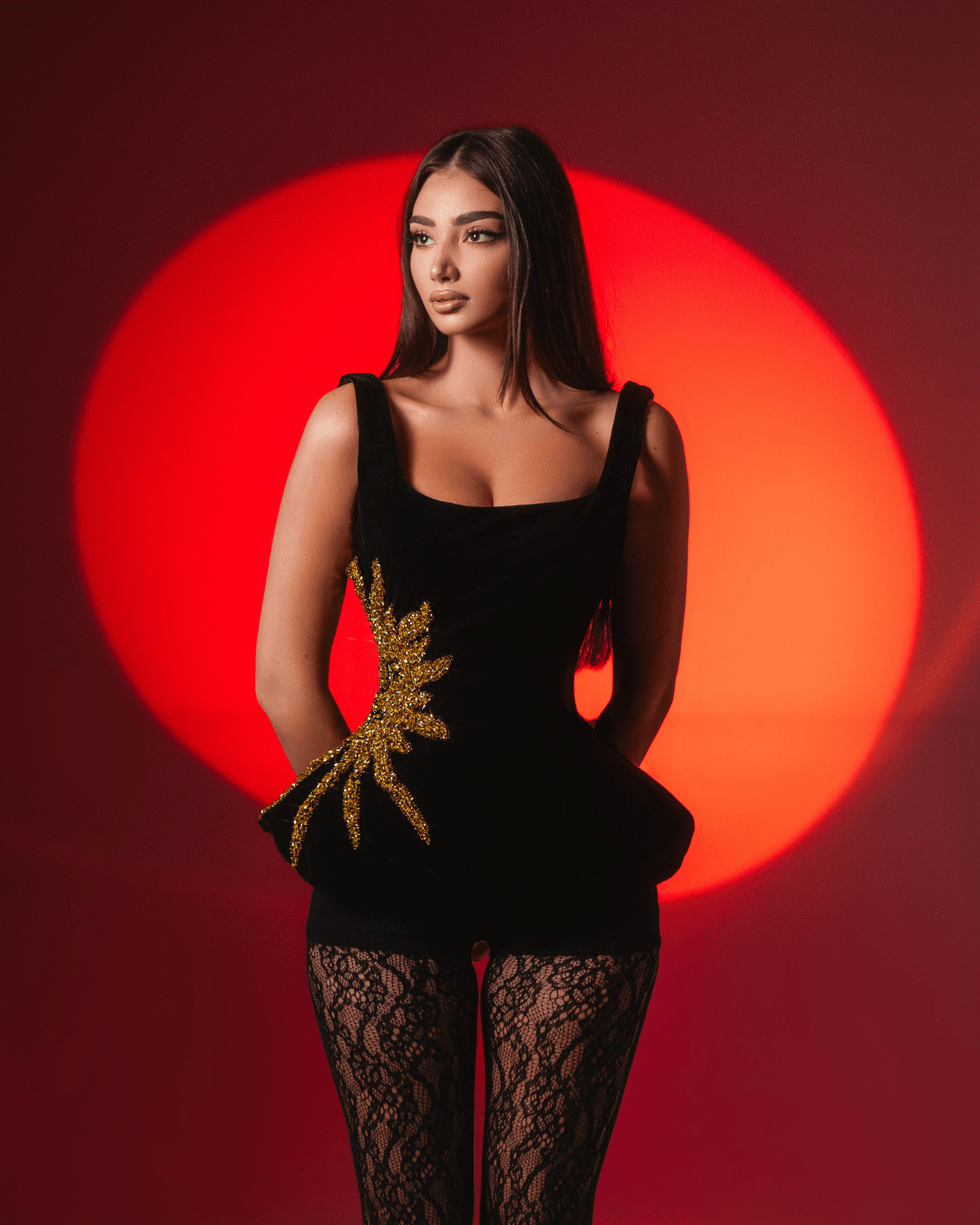 Tayle Sleeveless Corset with Sun Detail - BLINI