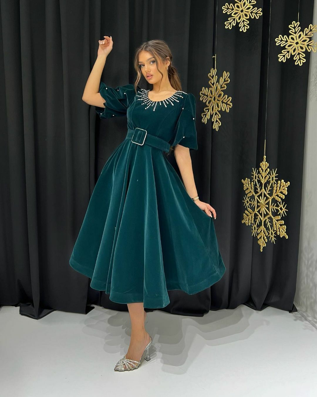 Fiyori Velvet Green Dress - Blini Fashion House Green Luxorious Puff ...