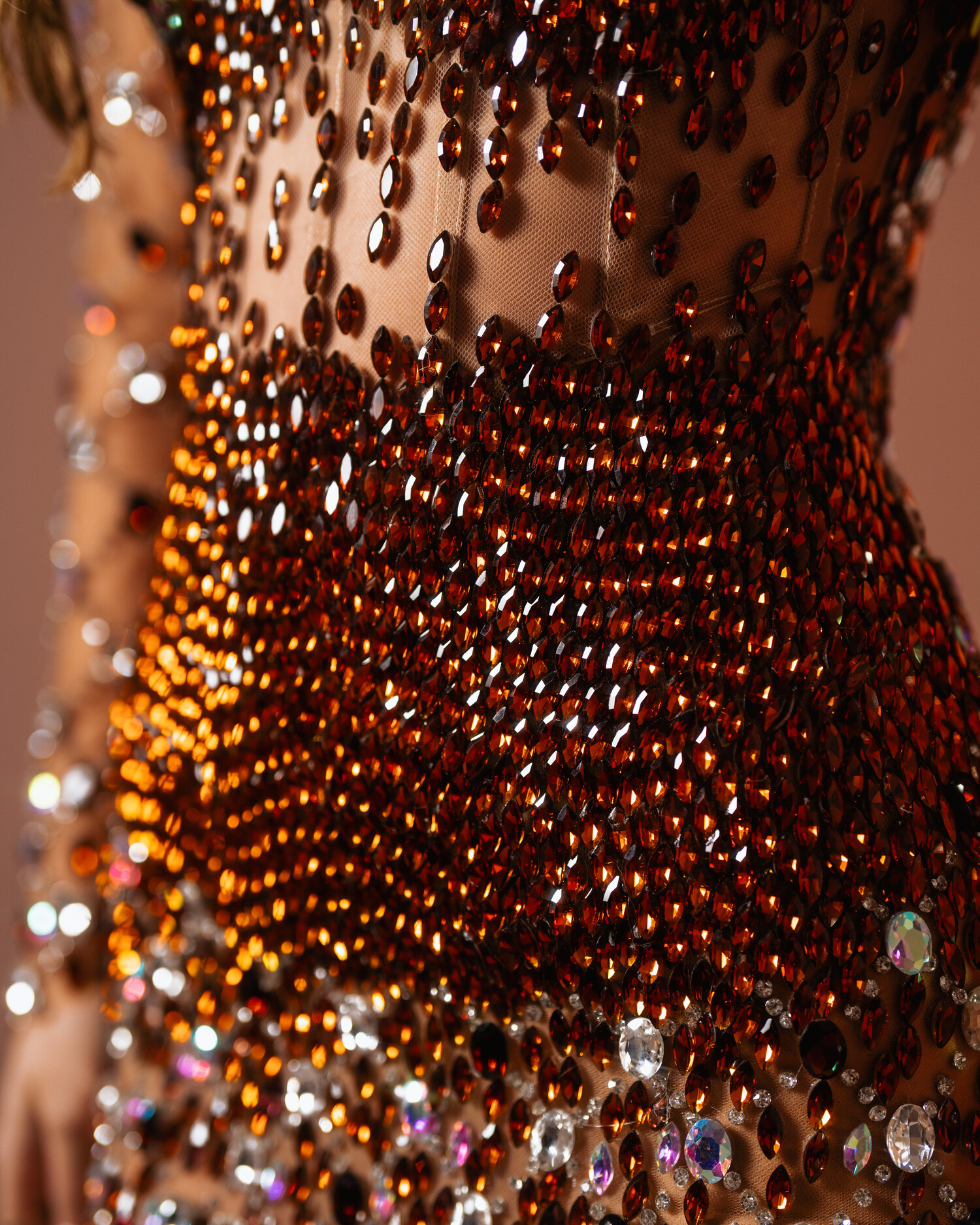 TOPAZÉA — atelier detail, ÉCLAT collection by BLINI