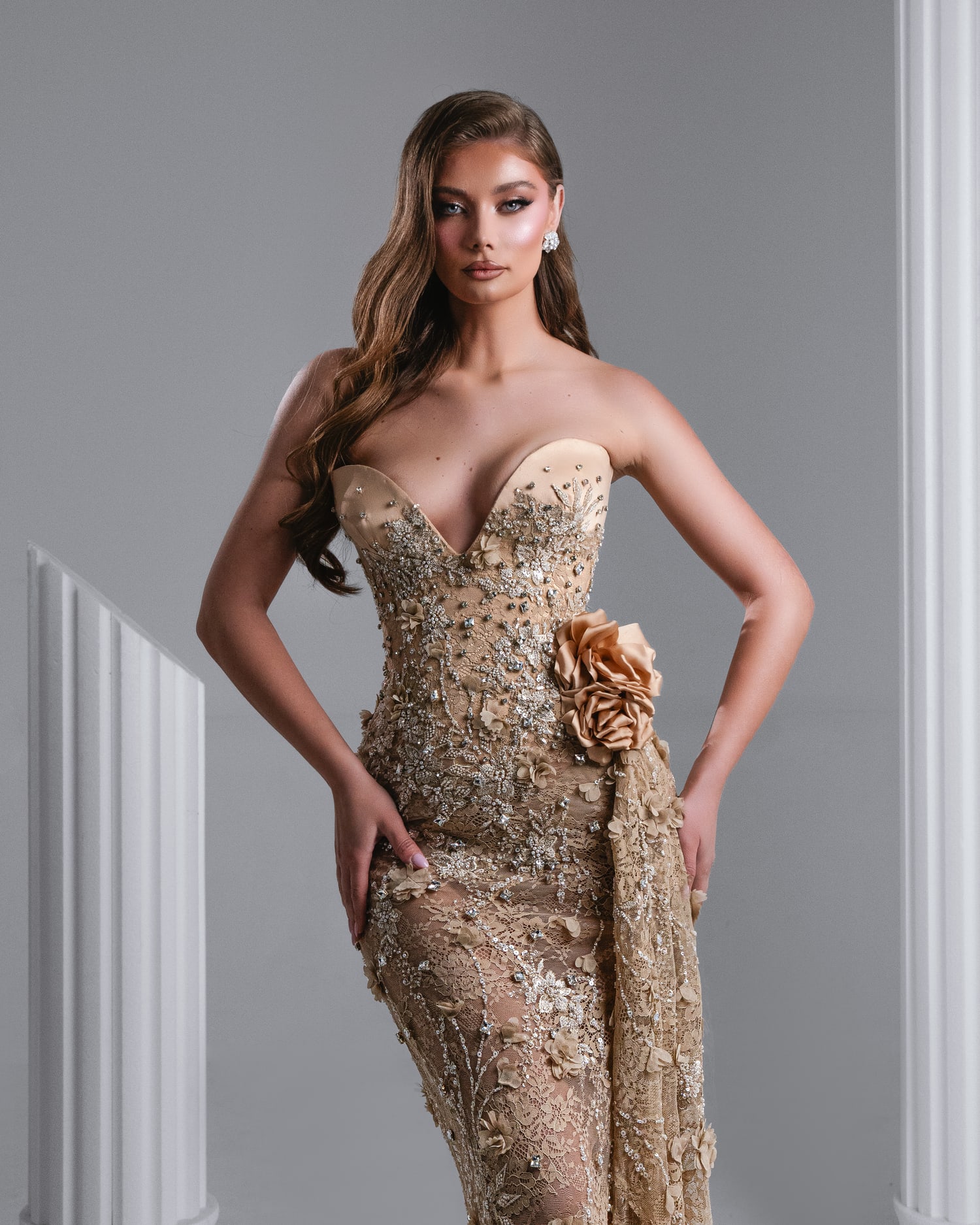 MIELLA — champagne mermaid with rosette